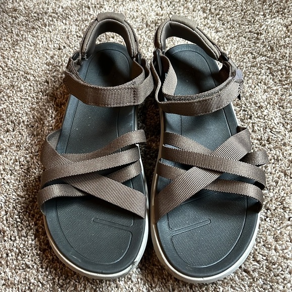 Teva Women's Open Toe Sanborn Hiking Outdoor Sandals Size 10 - Picture 2 of 6